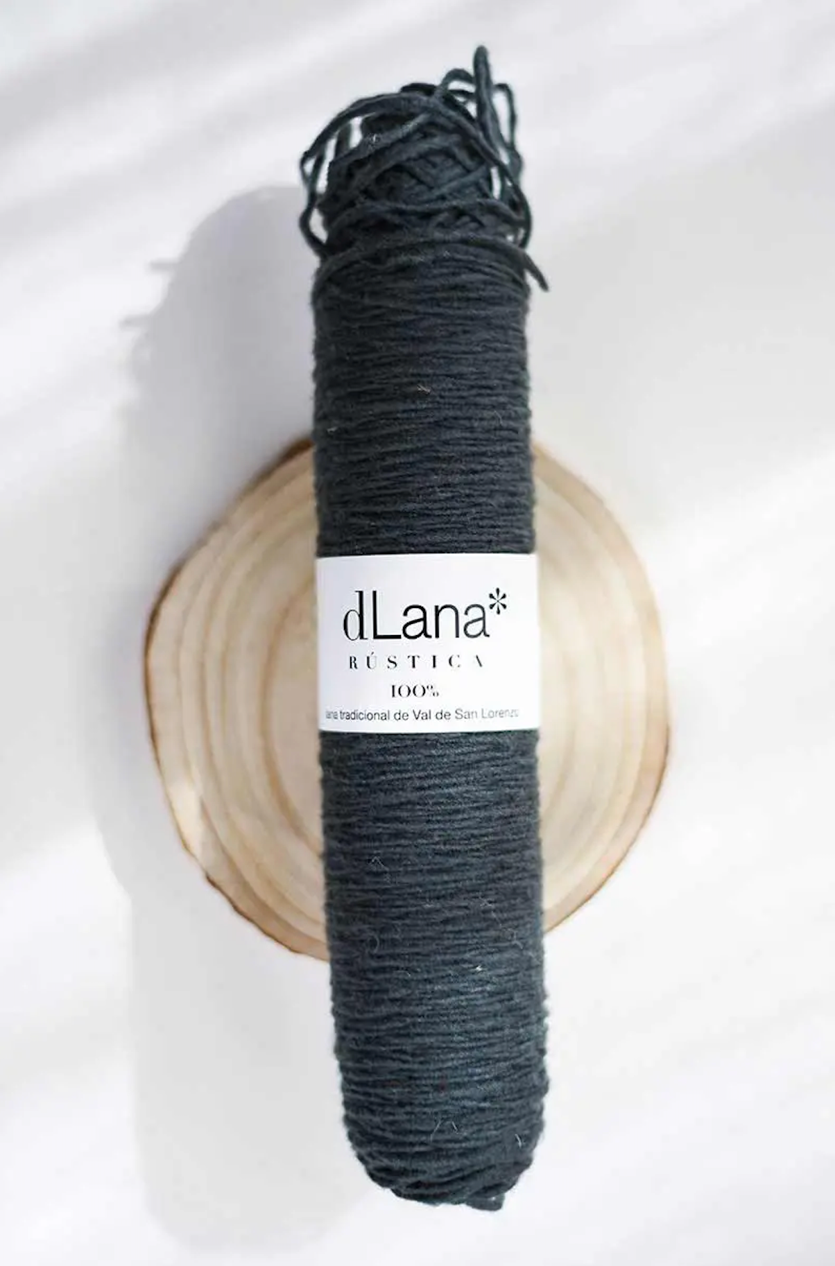 dLana Rustic Wool Yarn - Darks - The Unusual Pear